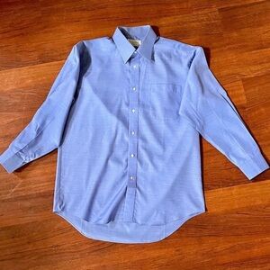 Classic Blue Men's Button-Down Dress Shirt Size M